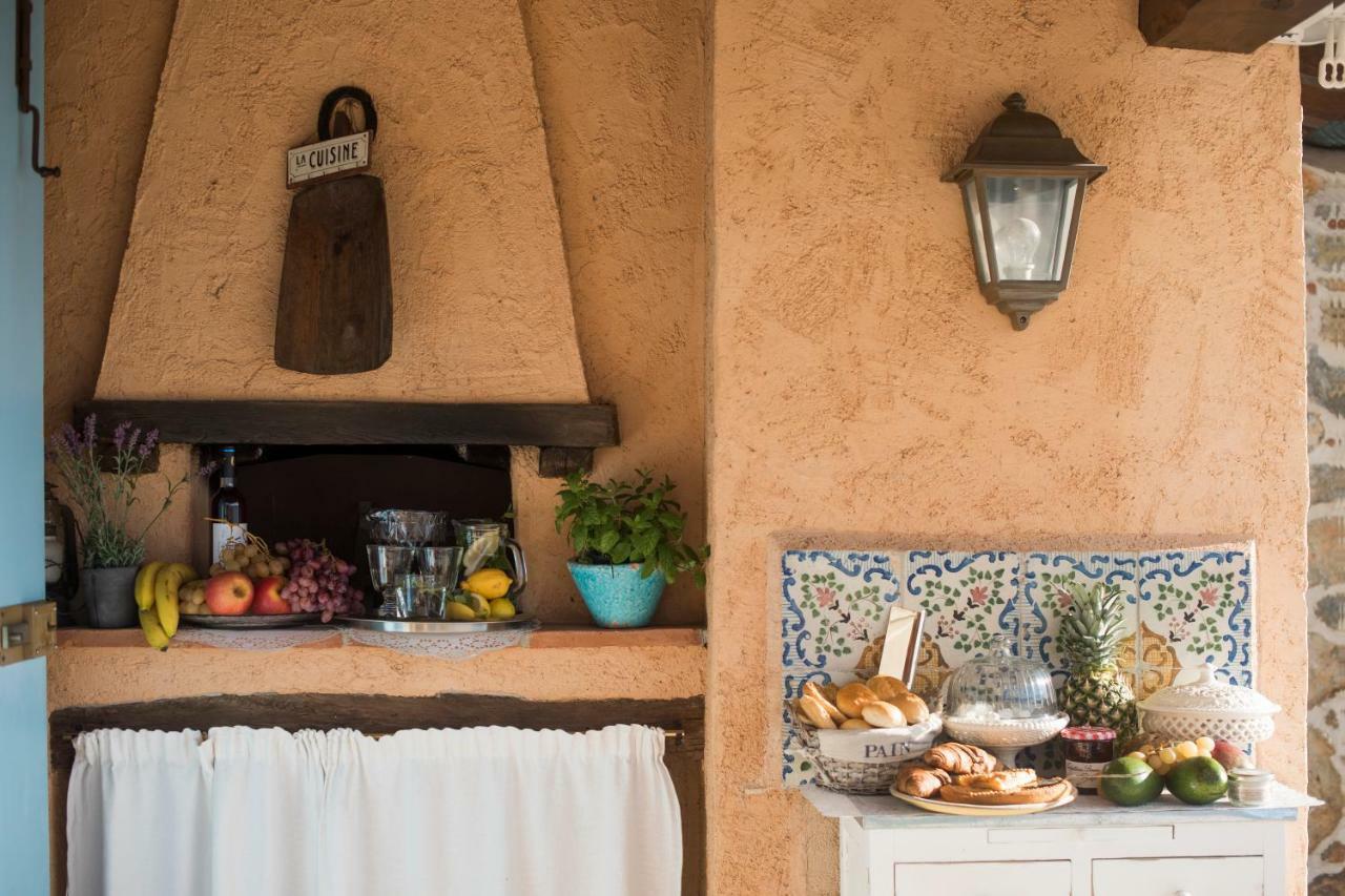 Charming Farmhouse In The Hills, Private Pool, Sea View, Dream Panorama カマイオーレ エクステリア 写真